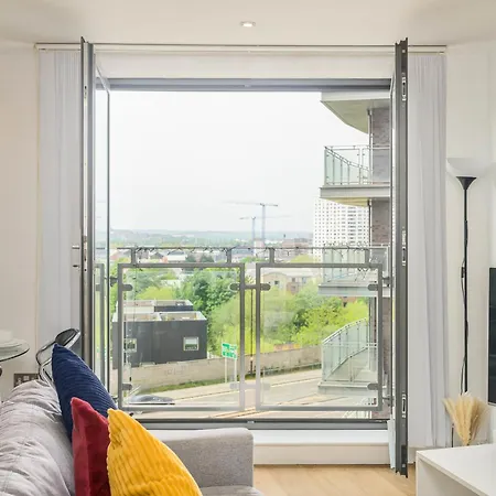 Avenues Apartment Leeds  Exterior photo