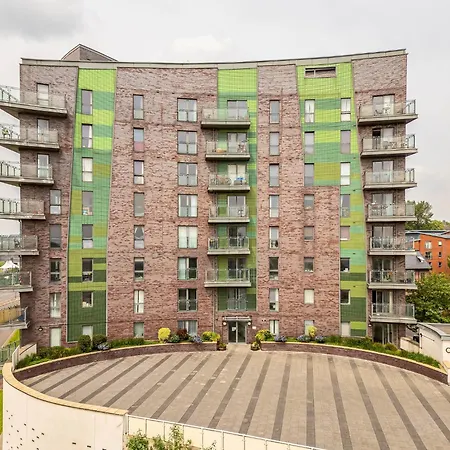 Avenues Apartment Leeds  Exterior photo